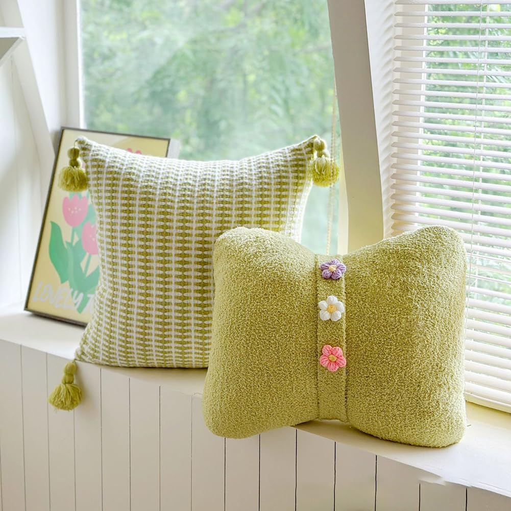 Knit Throw Pillow with Tassels Includes Insert, Soft Boho Decorative Square Pillow for Couch Sofa, Chunky Cotton Feel, Light Green (Square)