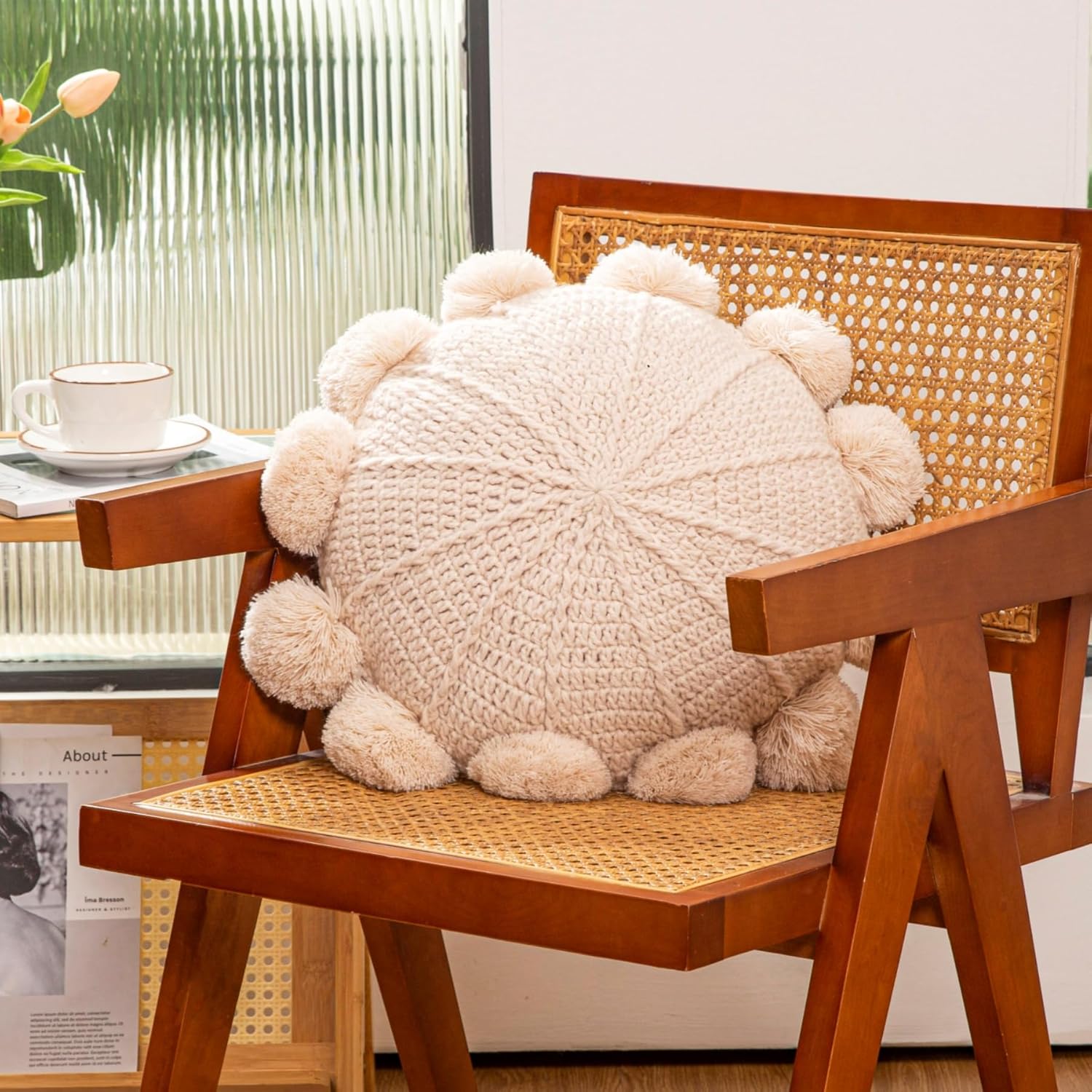 Knitted Round Throw Pillow Handmade Couch Pillow Decorative Pillow with Pom Pom (Beige, 18inch)