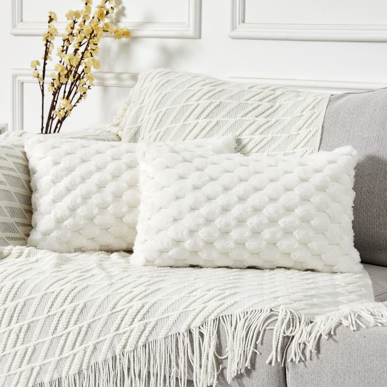 Yaertun Pack of 2 Super Soft Cozy Decorative Throw Pillow Covers Fuzzy Plush Faux Fur Luxury Cushion Cover Pillowcase for Sofa Couch Bed Livingroom 16x16 Inch Sage Green